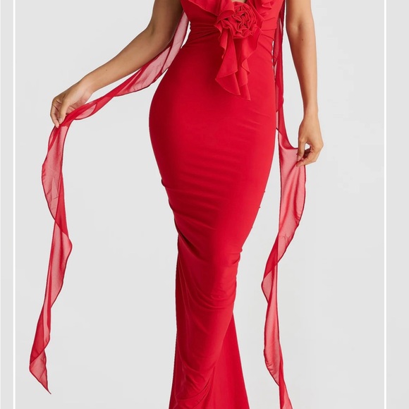 Melanie the label red maxi dress - Picture 3 of 6